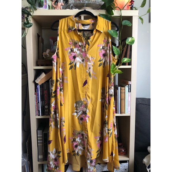 mlle gabrielle buttoned tunic - Picture 1 of 2